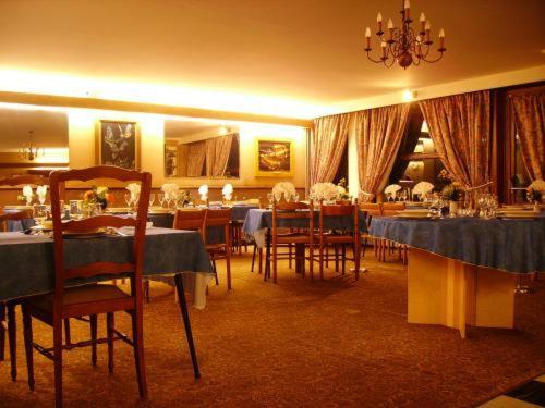 Hotel Restaurant Du Tourisme Latronquière Zewnętrze zdjęcie