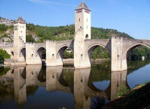 Hotel Restaurant Du Tourisme Latronquière Zewnętrze zdjęcie