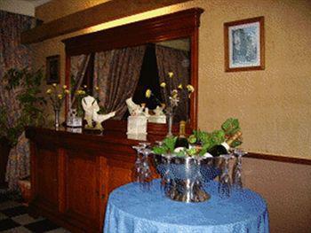 Hotel Restaurant Du Tourisme Latronquière Zewnętrze zdjęcie